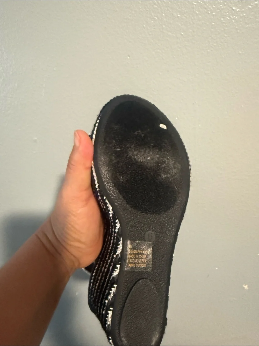 Mia Black & White Woven Platform Wedge Sandals - Women size 6